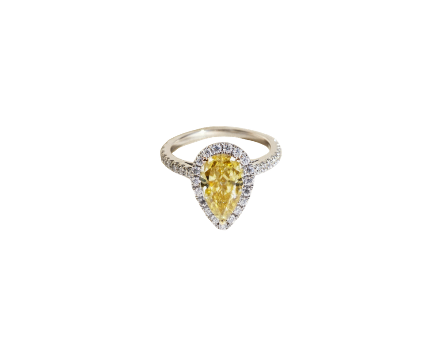 Aurelia Pear Halo Ring