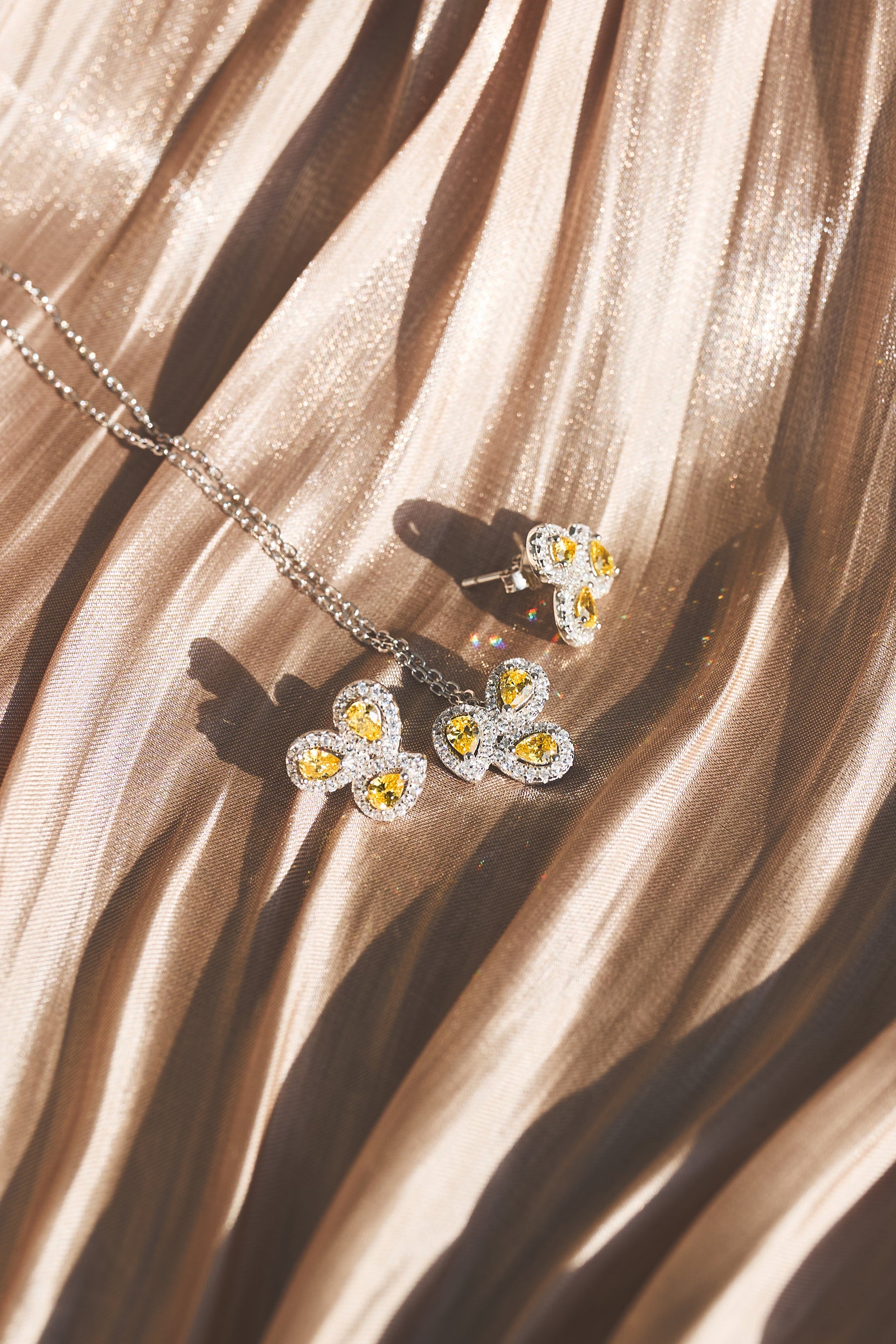 Detalle Trio Yellow