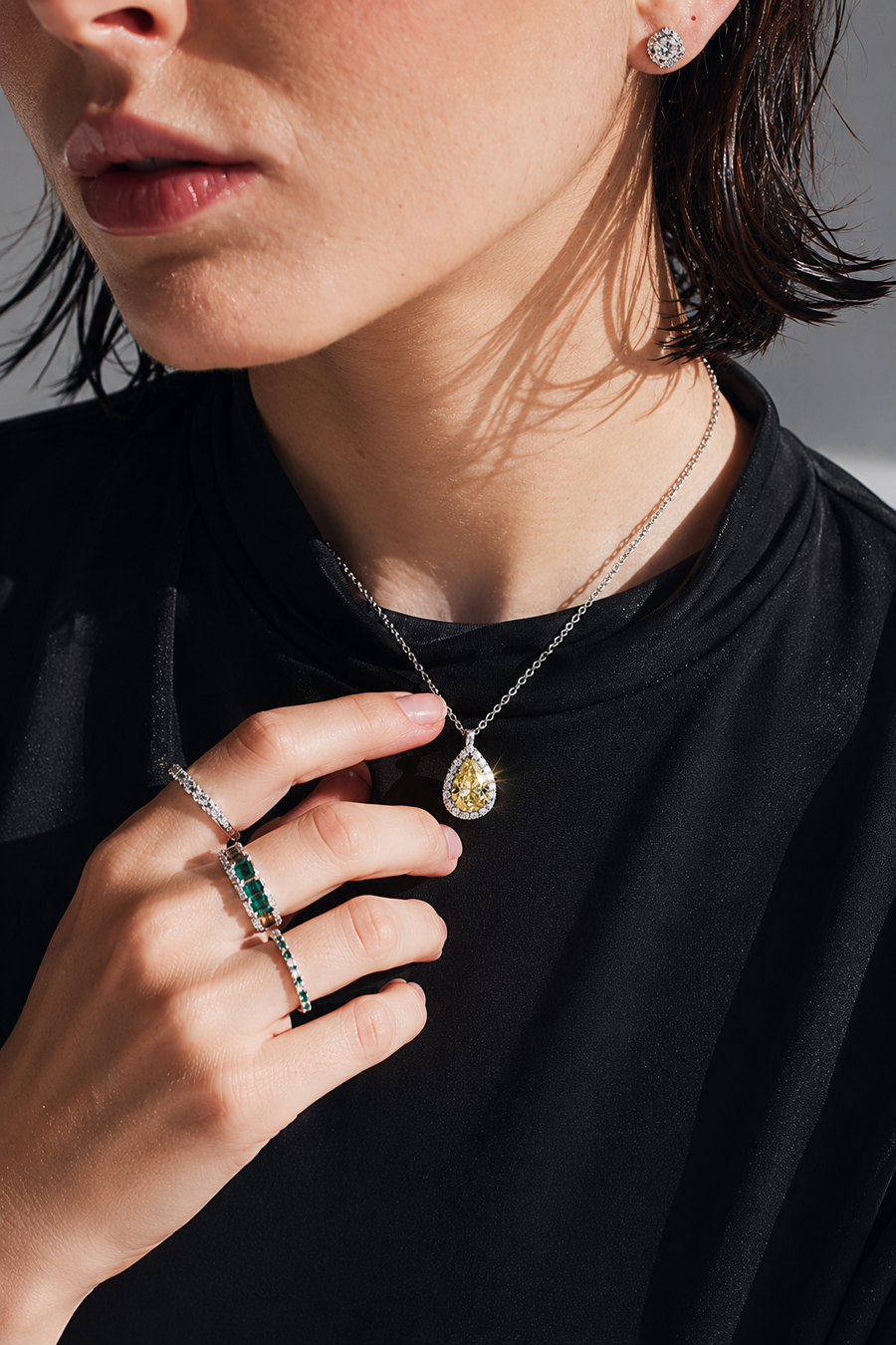 Pearl Halo Pendant