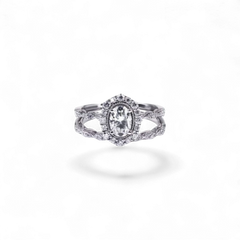 AVA & SSILAQUÉ Celeste Oval Halo anillo de oro blanco de 14 quilates con diamantes de laboratorio, talla 6